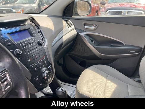 Used 2015 Hyundai Santa Fe Sport image 15