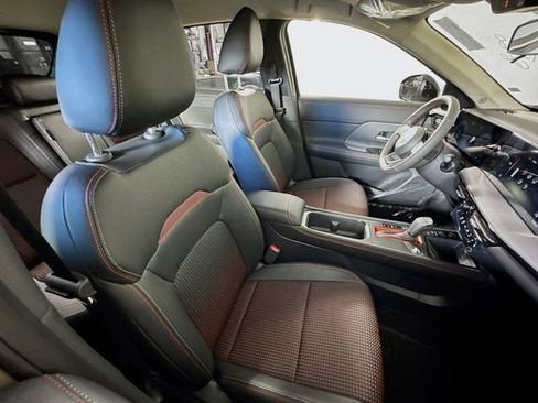 New 2026 Nissan Kicks SR w/ Cold Weather Package AWD/4WD image 29