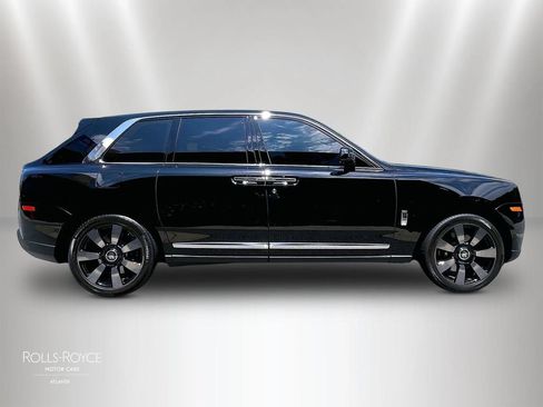Certified 2023 Rolls-Royce Cullinan AWD/4WD image 6
