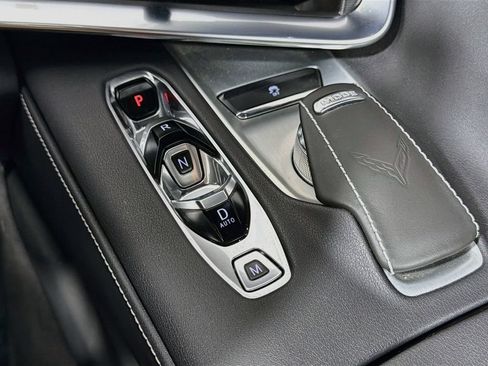 Used 2023 Chevrolet Corvette Stingray Convertible w/ Z51 Performance Package RWD image 16