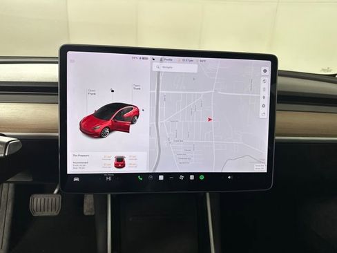 Used 2018 Tesla Model 3 Long Range image 18