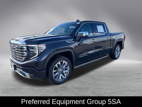 Used 2022 GMC Sierra 1500 Denali w/ Denali Reserve Package image 3