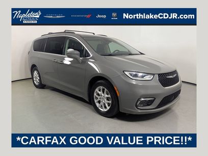 Used 2022 Chrysler Pacifica Touring-L