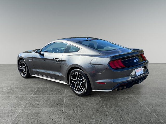 Used 2020 Ford Mustang GT RWD image 3