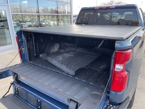 Used 2024 Chevrolet Silverado 1500 High Country image 17