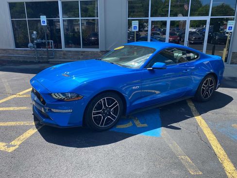 Used 2019 Ford Mustang GT Premium RWD image 2