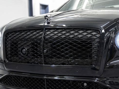 New 2025 Bentley Flying Spur Plug-In Hybrid image 10