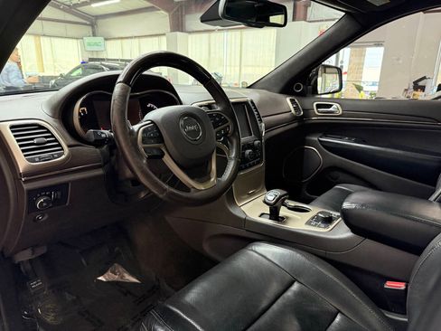 Used 2014 Jeep Grand Cherokee Summit AWD/4WD image 19