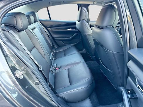 Used 2021 MAZDA MAZDA3 s image 28