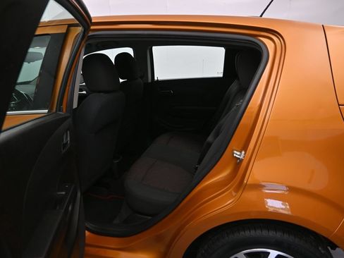 Used 2018 Chevrolet Sonic LT FWD image 22