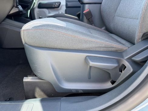 Certified 2023 Ford Maverick XLT image 9