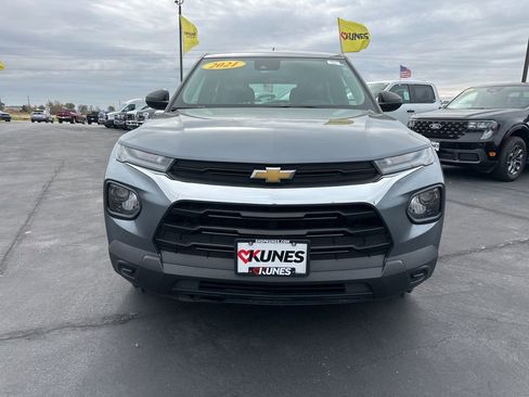 Used 2021 Chevrolet TrailBlazer LS image 17