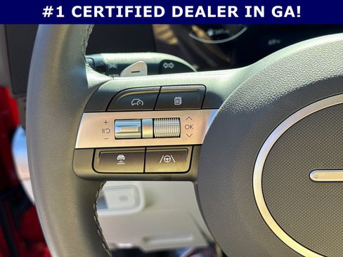 Certified 2025 Hyundai Kona SEL image 25