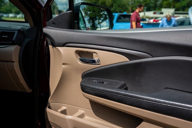 Used 2019 Honda Pilot EX-L image 23