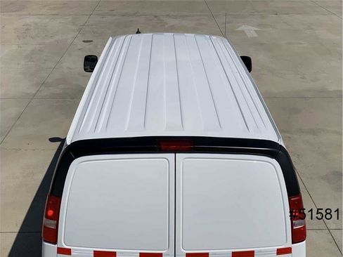 Used 2020 Chevrolet Express 2500 image 8