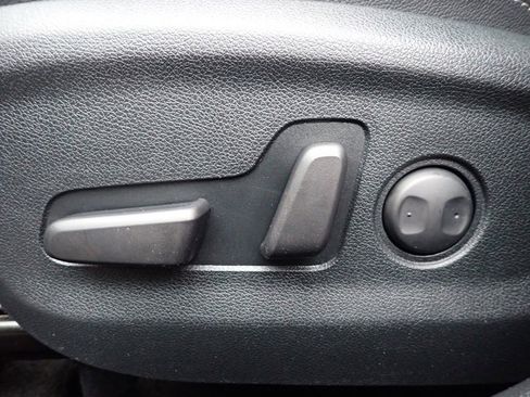 Used 2022 Kia Sportage EX image 19