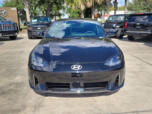 New 2025 Hyundai Ioniq 6 SEL image 8