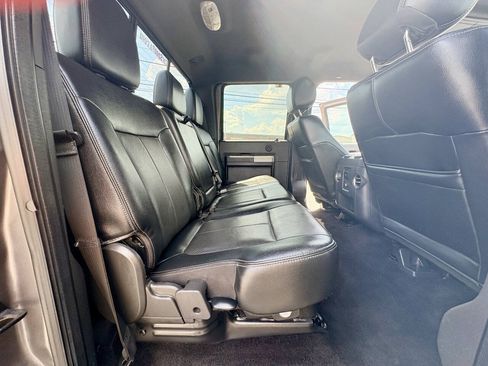 Used 2014 Ford F250 Lariat w/ Lariat Interior Package AWD/4WD image 21