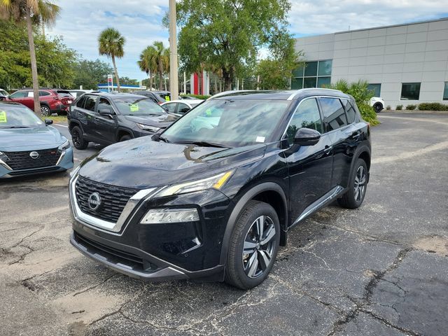 Used 2023 Nissan Rogue SL w/ SL Premium Package FWD image 4