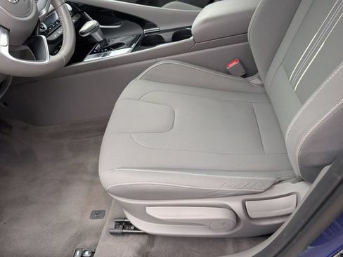 Certified 2023 Hyundai Elantra SEL w/ Convenience Package FWD image 22