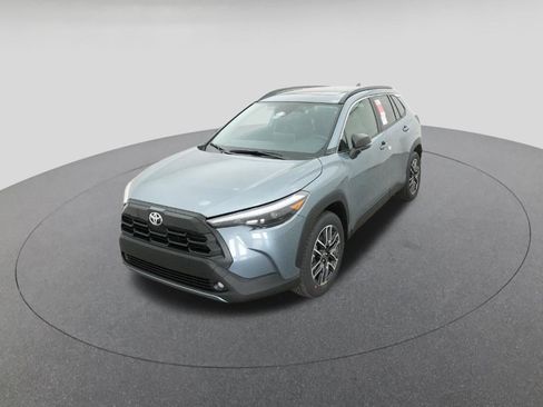 New 2026 Toyota Corolla Cross XLE w/ Convenience Package FWD image 16