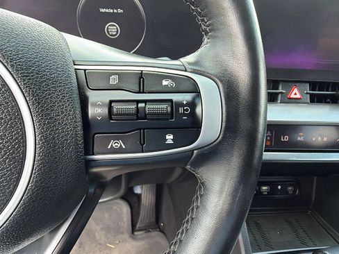 Used 2024 Kia Sportage SX FWD image 28