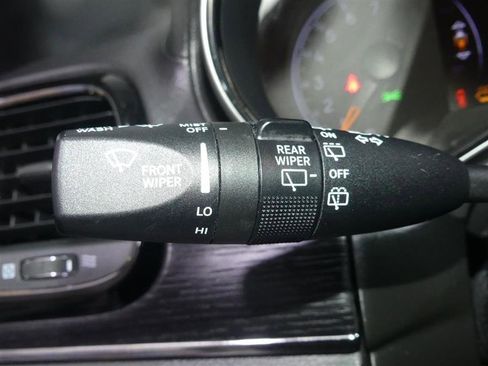 Used 2021 Jeep Grand Cherokee High Altitude AWD/4WD image 34
