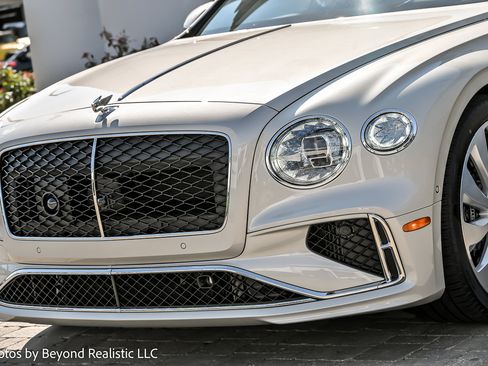 New 2026 Bentley Flying Spur Plug-In Hybrid image 5