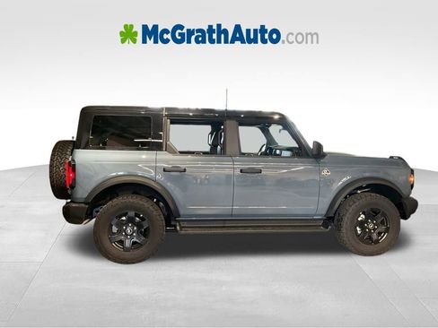 New 2025 Ford Bronco Outer Banks w/ Black Appearance Package image 2