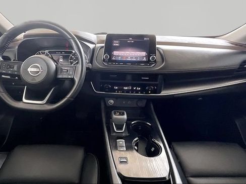 Used 2023 Nissan Rogue SV w/ SV Premium B Package FWD image 7