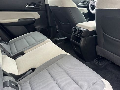 Used 2024 Honda Prologue EX image 34