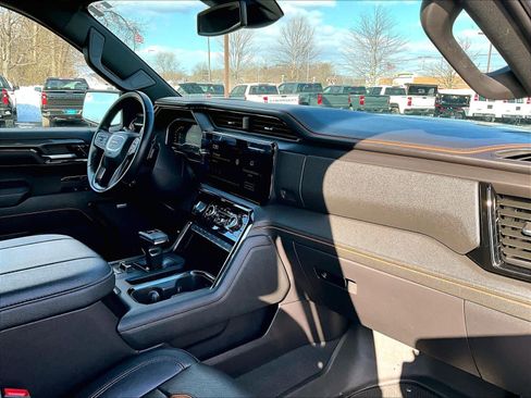 Used 2023 GMC Sierra 1500 AT4 w/ AT4 Preferred Package image 20