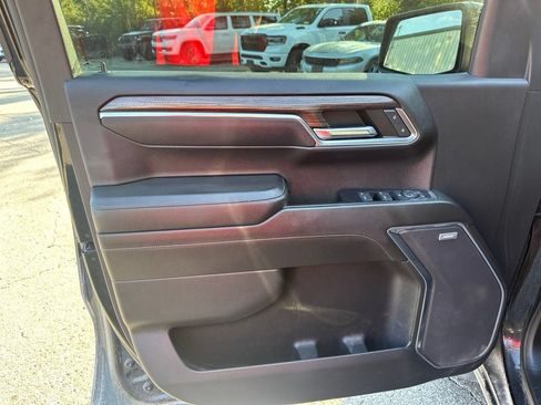 Used 2022 Chevrolet Silverado 1500 RST w/ RST All Star Premium Package AWD/4WD image 11