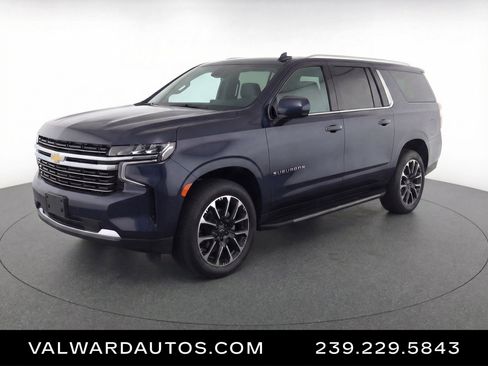 Used 2023 Chevrolet Suburban LT image 1
