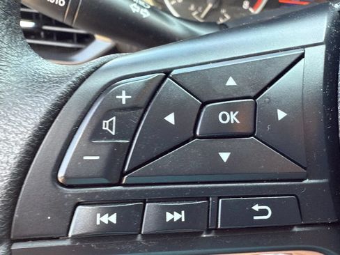 Used 2025 Nissan Sentra S FWD image 18