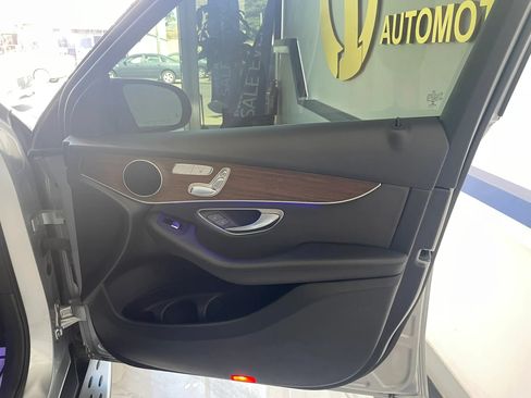 Used 2021 Mercedes-Benz GLC 300 4MATIC image 26