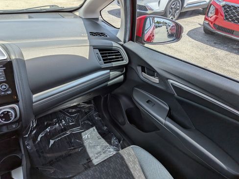 Used 2017 Honda Fit LX image 17