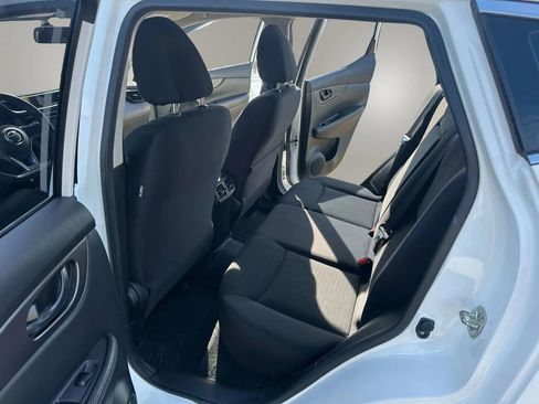 Used 2018 Nissan Rogue Sport S w/ S Appearance Package FWD image 18