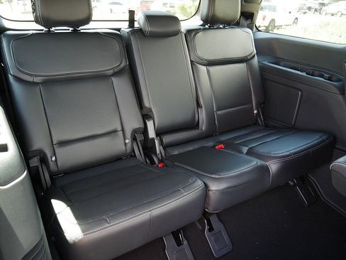 New 2027 Ford Expedition Platinum w/ Stealth Performance Package AWD/4WD image 31