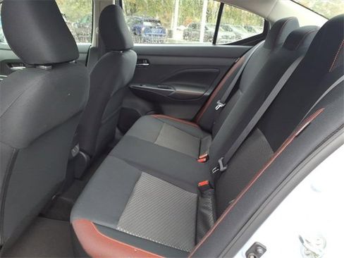 New 2025 Nissan Versa SR w/ Trunk Package image 7