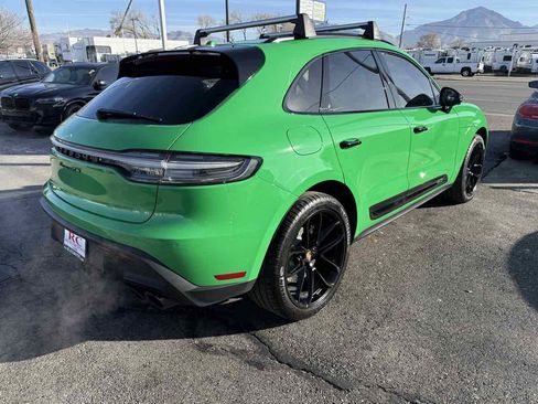 Used 2023 Porsche Macan GTS image 6