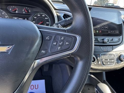 Used 2024 Chevrolet Malibu LT image 16