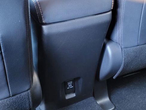 Used 2018 Mitsubishi Eclipse Cross SE image 27