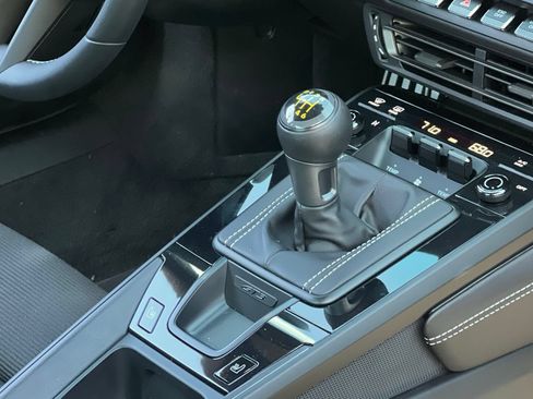 Certified 2022 Porsche 911 GT3 RWD image 35