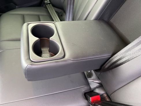 Used 2024 Nissan Rogue SL image 53