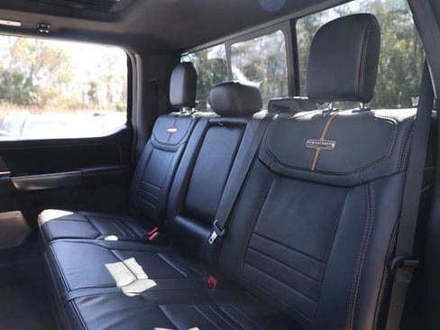 Used 2024 Ford F450 Platinum w/ FX4 Off-Road Package image 40