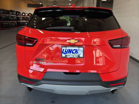 Used 2025 Chevrolet Blazer LT image 42