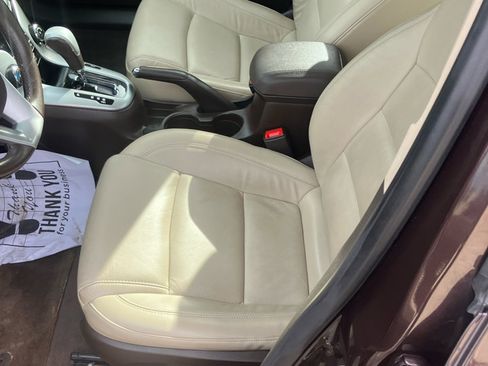 Used 2015 Chevrolet Cruze LT w/ Enhanced Safety Package image 9