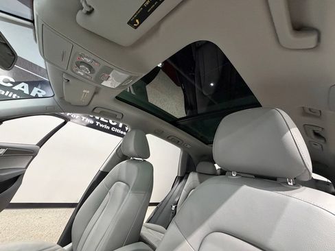 Used 2015 Audi Q5 2.0T Premium Plus w/ Technology Package AWD/4WD image 42