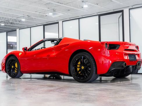 Used 2018 Ferrari 488 Spider RWD image 26